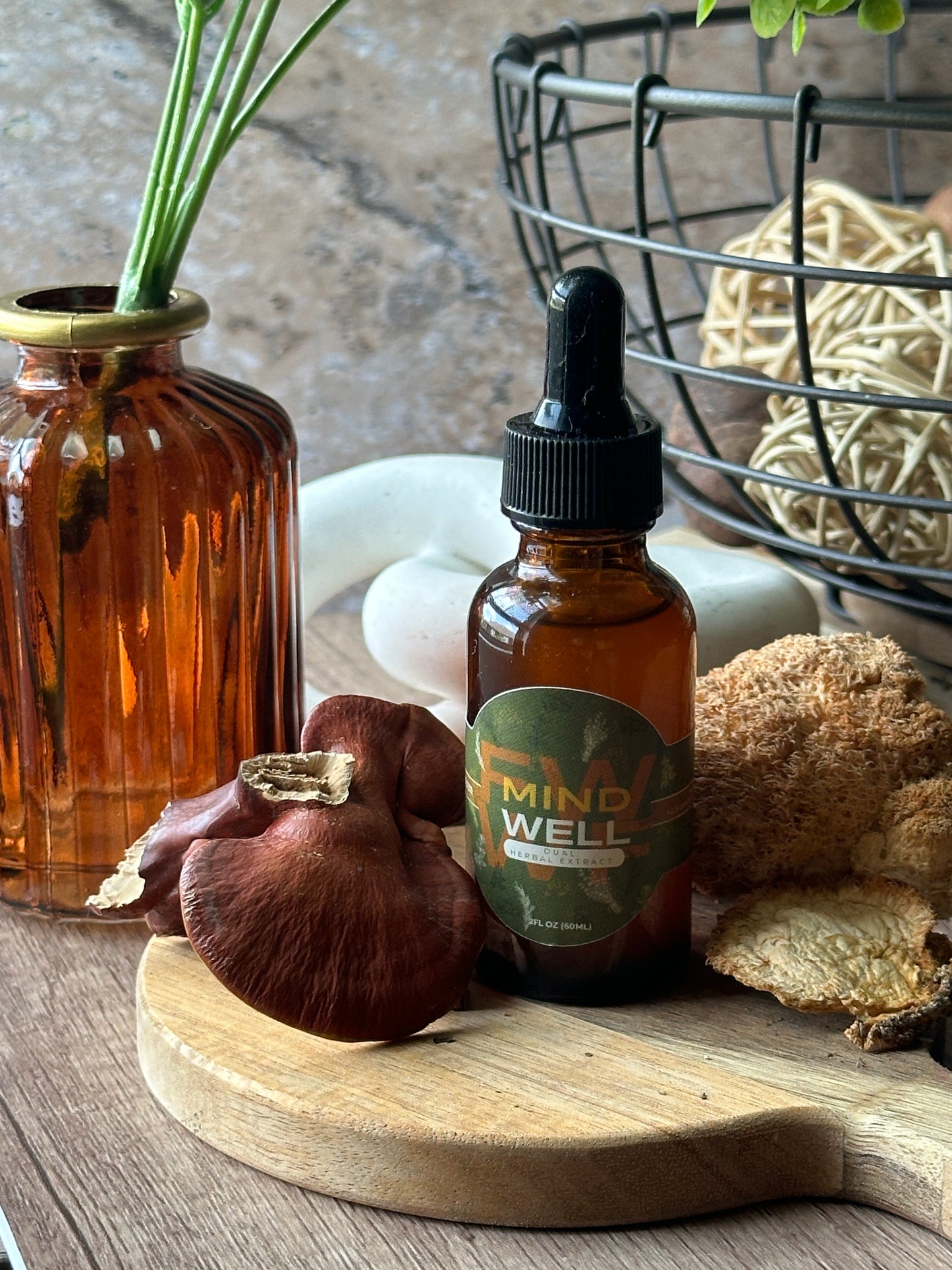 Mind Well Tincture – Dual Extract Lion’s Mane & Reishi for Focus, Mood & Mental Clarity